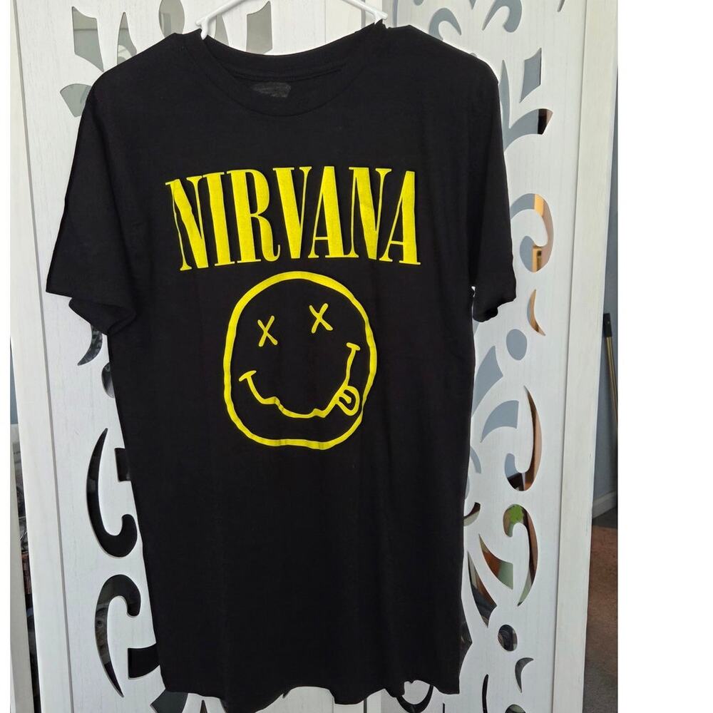 Nirvana Smiley Face Graphic T-Shirt Black Men's M Estimated NWOT 100% Cotton